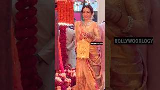 Nita Ambani ki haath me ganapati statue kitne karod ki hogi  Bollywoodlogy  Honey Singh Songs [upl. by Cuda]