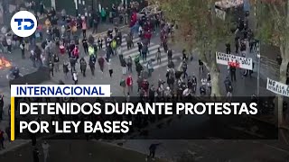 Exigen la liberación de 16 personas detenidas durante manifestación frente al Congreso en Argentina [upl. by Emmie]