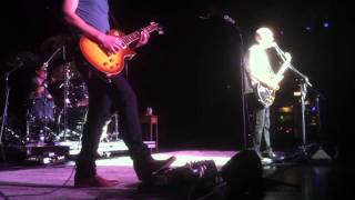 Peter Frampton  Chicago Theatre  quotDo You Feel Like We Doquot [upl. by Maryjo]