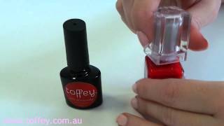 The Differences Between Gel Nail Polish and Regular Nail Polish [upl. by Aerdnat617]