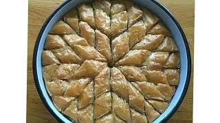 Baklava sa orasima  Recept baklava od gotovih kora [upl. by Trask377]