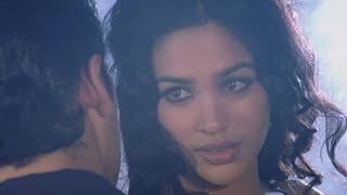 Aapke Pyaar Mein Hum Love Song❤️ Raaz  Dino Morea amp Malini Sharma  Bipasha Basu  Alka Yagnik [upl. by Neirb187]