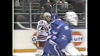 Tie Domi goes after Ron Hextall amp Mark Messier roughes up Claude Lapointe amp Hunter vs Beukeboom [upl. by Bjorn]