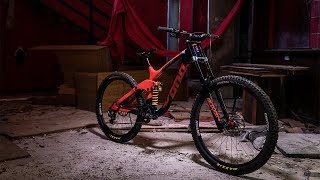 Simo Medici  Kona Operator Bike Check [upl. by Nymrak563]