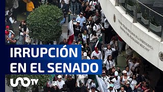 Manifestantes irrumpen en el Senado durante la discusión de la Reforma al Poder Judical [upl. by Enieledam617]