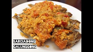 Sarciadong Galunggong  Fish Sarciado [upl. by Tessie]