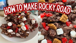 How To Make Rocky Road  Rocky Road Recipe  Christmas Treat  Paola Santana [upl. by Enahs]