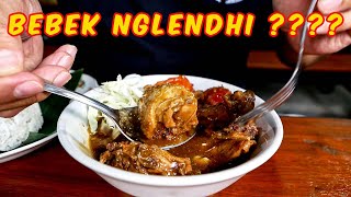 TONGSENG BEBEK NYA INI MERUPAKAN RESEP TONGSENG KESUKAAN SBY  BEBEK NGLENDHI [upl. by Kiri]