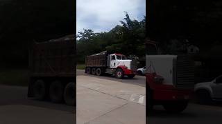 Freightliner Fld120💪🏼🇭🇳camionerosporelmundo honduras trucking volquetas [upl. by Llehsem]