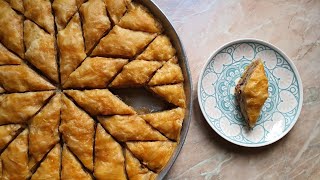 Bakllava tradicionale turke  Receta origjinale Brumi pjekja prerja dhe sherbetosja ðŸŽ„ [upl. by Volding]