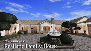 BLOXBURG Realistic Family House  NoGamepass  Speedbuild  Roblox Bloxburg [upl. by Novyak]