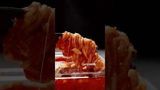 Shorts  Inspiration de recettes  Lasagnes ramen  Swissmilk 2024 [upl. by Ardnek]