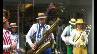 Whos Sorry Now  Dixieland Crackerjacks live  Jazz Festival Breda 2009 part 4 [upl. by Asirb236]