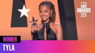 Tyla Takes Home Her Second Award Of The Night This Time For Best New Artist  BET Awards 24 [upl. by Efal415]