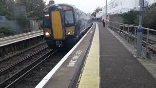 Southeastern 375924 At Gillingham Kent For Dover Priory Via Faversham 12112024 [upl. by Namqul]