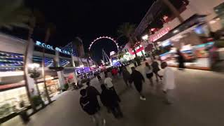 Favorite Bistro on the LinQ Prominade Las Vegas DKB LIVE [upl. by Nomed592]