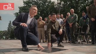 Prezydent Andrzej Duda uhonorowany w Kijowie na Alei Odważnych [upl. by Kennard]