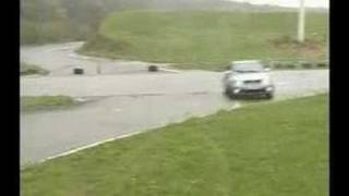 Audi RS4 drifting na chuva [upl. by Niessuh781]