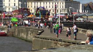 Holiday makers at Bridlington Harbour [upl. by Applegate]