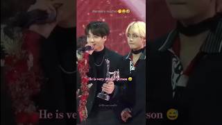 Genius Taehyung😂 lets smile and clap tae tae ARGHhh😜😆 v bts funny ytshorts [upl. by Kellen]