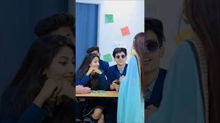 Teacher Ne Mobile Pakad Liya📱🧑‍🏫📚 shorts school love youtubeshorts [upl. by Oshinski463]