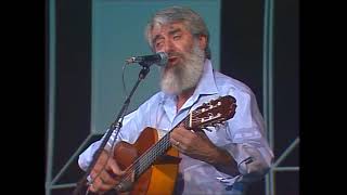 McAlpines Fusiliers  The Dubliners amp Ronnie Drew  Festival Folk 1985 [upl. by Yak587]