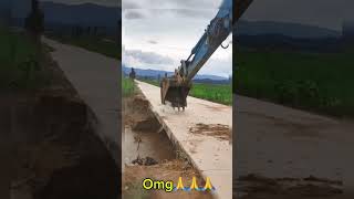 bridgecollapses demolitionvideo crane excavator cutebaby33333 [upl. by Euqinorev]