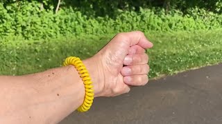 BUGABLES CITRONELLA WRISTBANDS BUG BANDS INSECT REPELLENT CUSTOMER REVIEW AND CLOSER LOOK [upl. by Sjoberg]