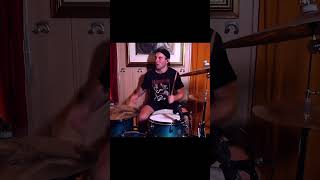 Dave Grohl solo from ‘Avon’  QOTSA Fast to slow⚔️ davegrohl drumsolo drummer qotsa avon [upl. by Ozne]