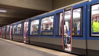 UBahn München  Züge der Linie 3 und 6 am Bahnhof Universität  Mitfahrt [upl. by Ahsienod]