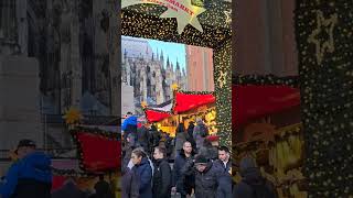 Köln Weihnachtsmarkt am Kölner Dom Cathedral christmasmarket in Cologne Germany 4k [upl. by Nohtanoj]