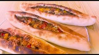 Pide is a traditional Turkish piesفطير تركية [upl. by Lawford]