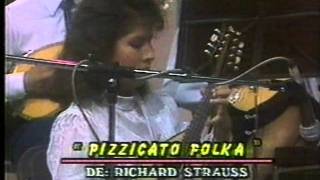 Camerata Mandolinas MelódicasPizzicato polka [upl. by Rairb]