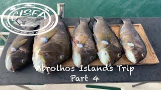 ABROLHOS ISLANDS Fishing and Spearfishing  Big Dhuies Pinkies Baldies and Crays [upl. by Asserac]