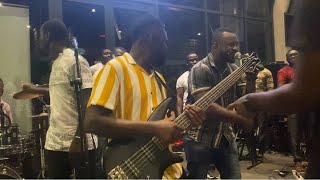 NIGHT 🔥 HIGHLIFE KUMASI BEST INSTRUMENTALISTObolo bass 🎸 solo😭Amazing groove [upl. by Ninazan207]