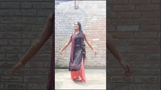 Suno miya suno miya dance🤓😬 lyoutubeshorts ltrending lviral lprincesspriyarrr [upl. by Alywt]