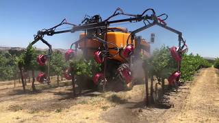 Sprayer  EOLE VXL 3 Row Sprayer with Cropland Spray heads [upl. by Cynth]