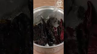 Costillas de puerco en salsa de chile pasilla [upl. by Ines]