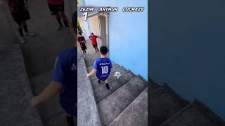 Quantos TOQUES até chegar no GOL 😱 shorts [upl. by Eidnak278]