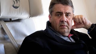 Sigmar Gabriel soll Aufsichtsrat der Deutschen Bank werden [upl. by Sotsirhc995]