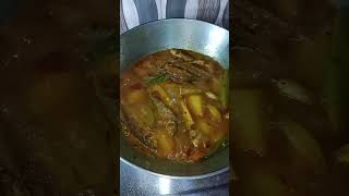 Potolalu diye macher jhol [upl. by Elmer]