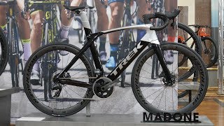 TREK Madone SLR 7 eTap 2020 [upl. by Atiuqel]