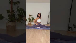 Übungen für den spagat ✨ Lerne mit mir den Spagat dehnen homeyoga yogainspiration beine yoga [upl. by Trask]