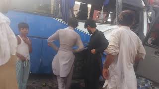 Accident waraich daewoo and a truck in Khangarh [upl. by Simdars]