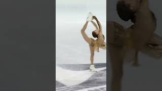 Isabeau Levito spins to the lead at GPFigure de France FigureSkating [upl. by Ahsauqal851]