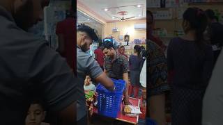 😂Hamari dukaan per milega 40 se 60 ka discount india gwalior shop sorts viralvideo tiending [upl. by Nattirb104]