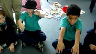 kids singing maori song  a e i o  u [upl. by Shulock]