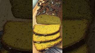 Low carb Kürbisbrot selber backen 🎃 Einfaches amp schnelles Kürbisbrot Rezept mit Kürbismus [upl. by Arnuad]