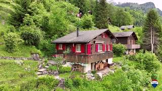 Ferienhaus in Luchsingen  REMAX Immobilien Glarus  Jürg Grünenfelder [upl. by Eimmac]