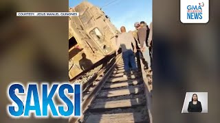 Tren nadiskaril matapos sumalpok sa truck 2 patay 3 sugatan  Saksi [upl. by Ssew616]